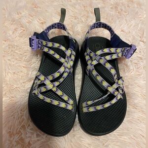 Girl’s Chaco Sandals